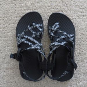 Chacos brand new never worn
